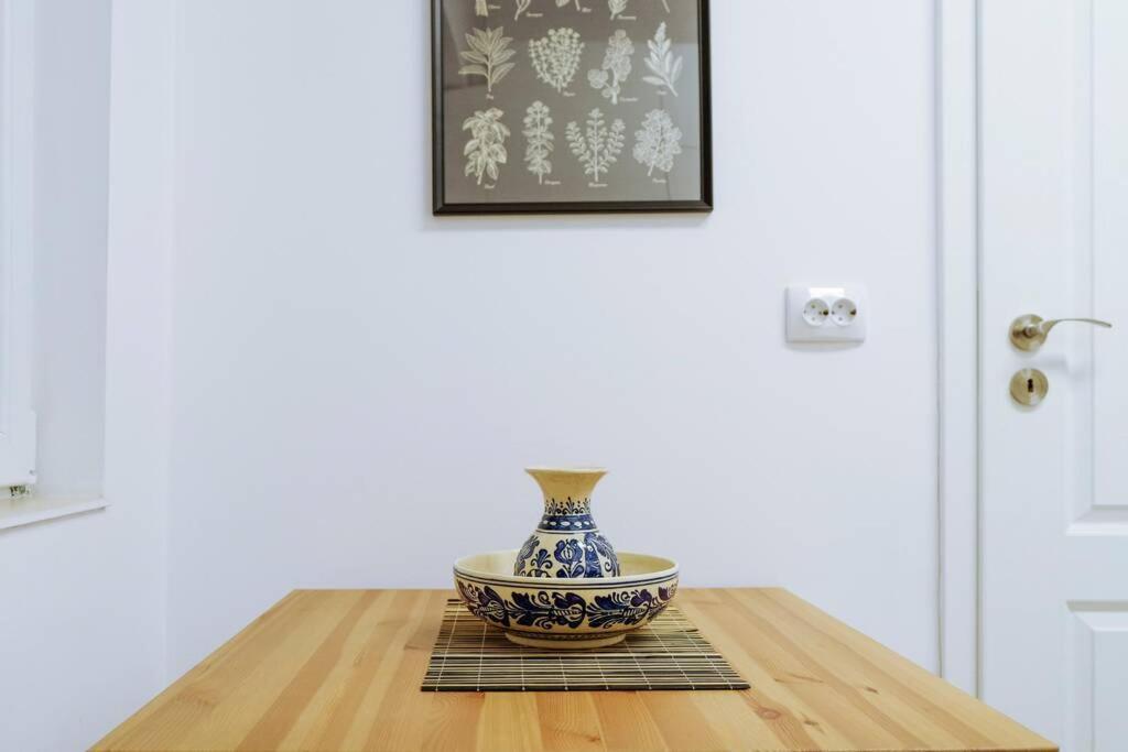 Elegant Vibes Apartment Next To Obor Market Bucareste Exterior foto