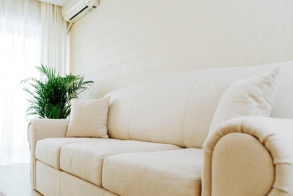 Elegant Vibes Apartment Next To Obor Market Bucareste Exterior foto